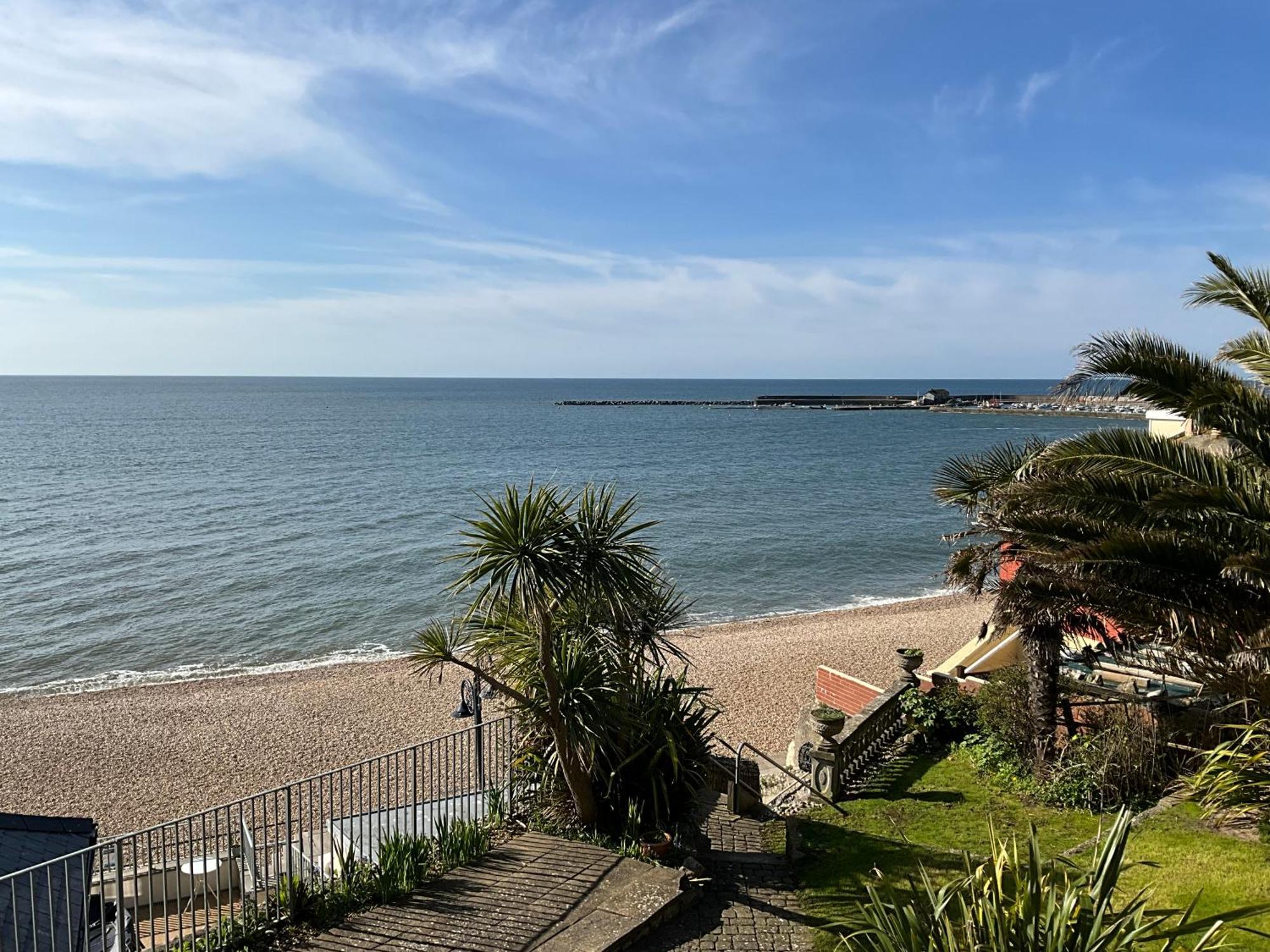 High Tides Apartment Lyme Regis Exterior foto